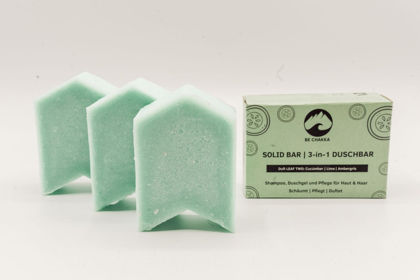 Be Chakka Solid Bar 3er Set Leaf Two festes Shampoo mit Verpackung